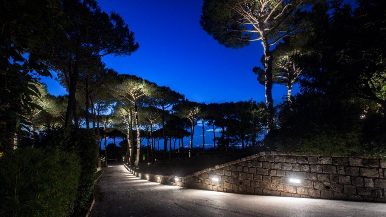 Oasi Olimpia Relais Hotel Sant'Agata sui due Golfi Luaran gambar
