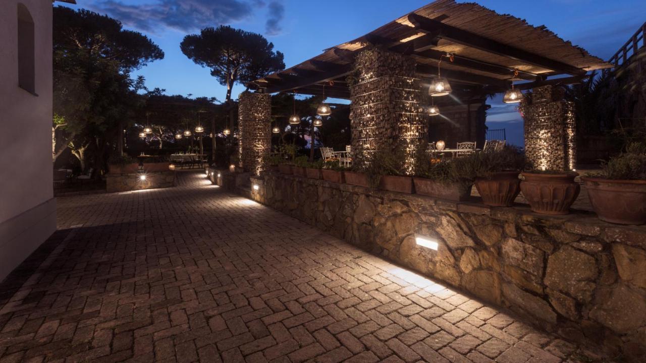 Oasi Olimpia Relais Hotel Sant'Agata sui due Golfi Luaran gambar